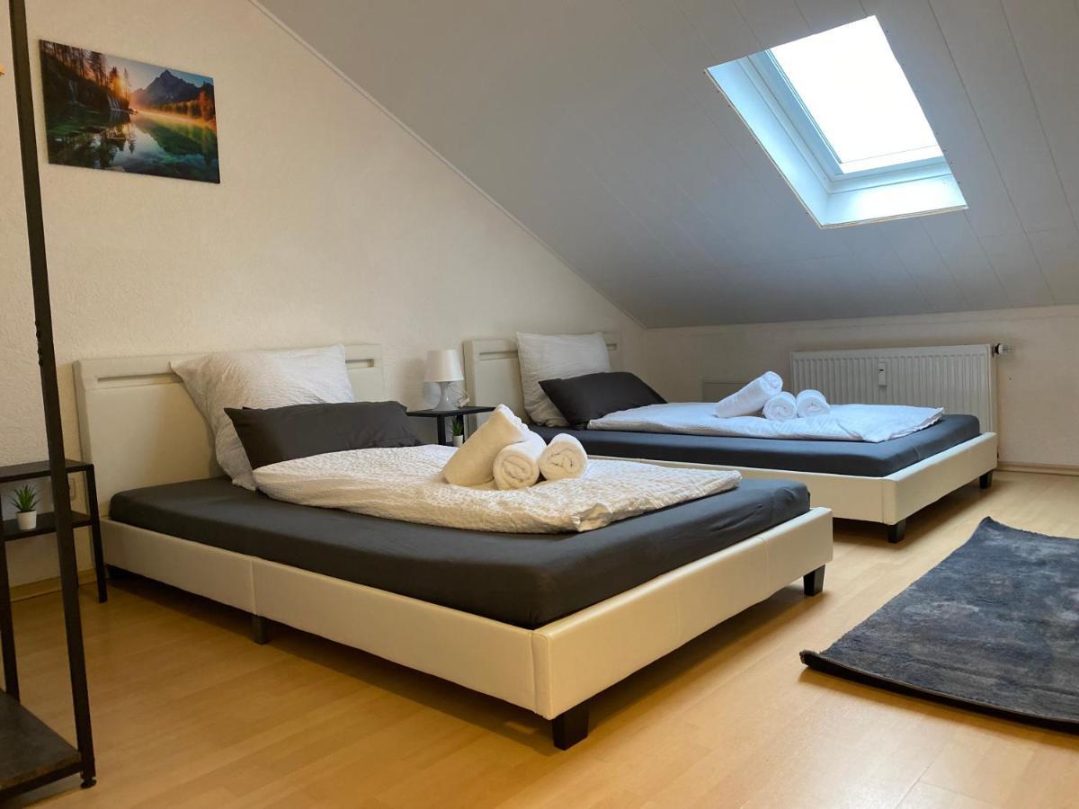 Deluxe Business Suite Mit Netflix Premium & Parkplatz, Zentral Zu Audi & Schwarz Gruppe With 2 Bedrooms 바트프리에드리히셸 외부 사진